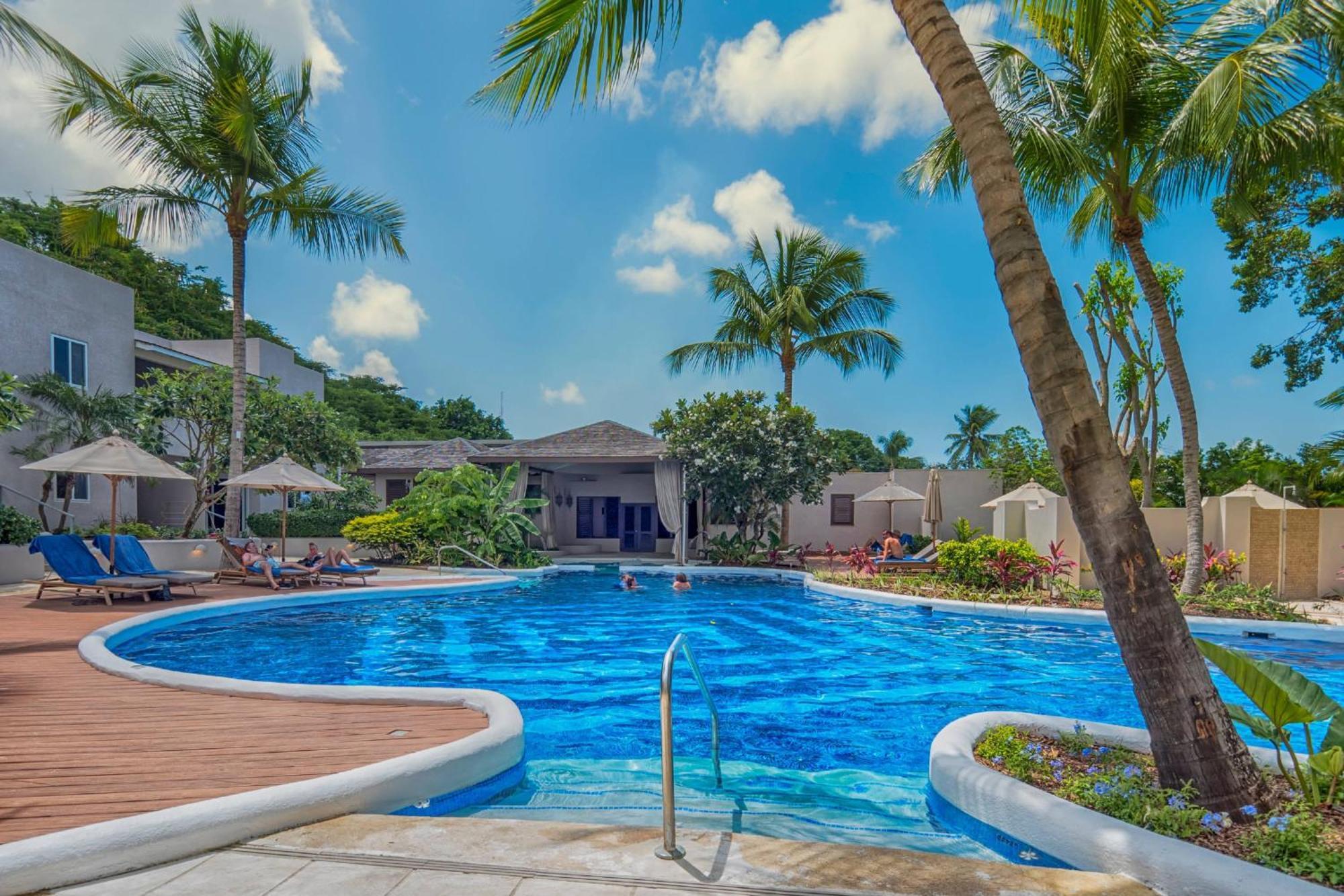 Waves Resort & Spa, Barbados, An Autograph Collection All-Inclusive Resort Saint James Ngoại thất bức ảnh