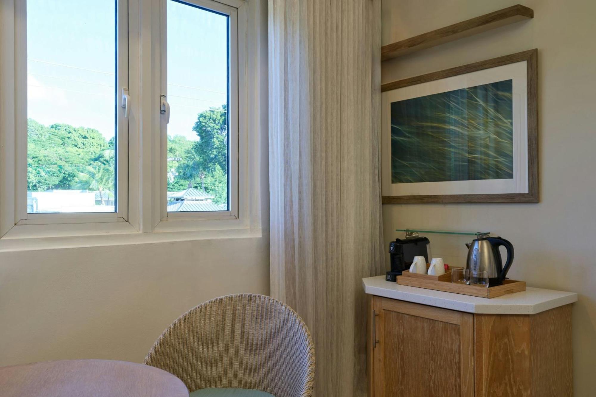 Waves Resort & Spa, Barbados, An Autograph Collection All-Inclusive Resort Saint James Ngoại thất bức ảnh