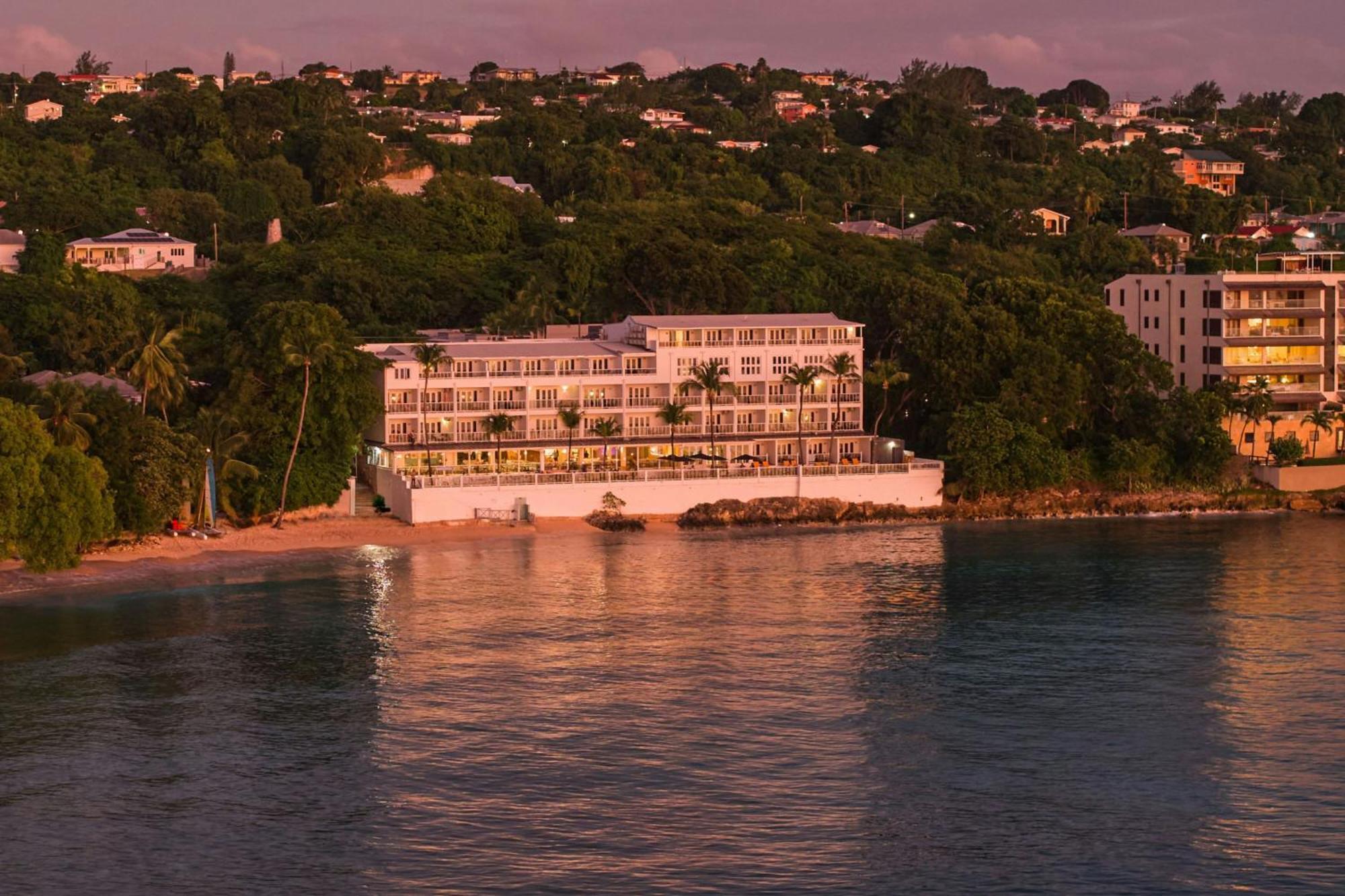Waves Resort & Spa, Barbados, An Autograph Collection All-Inclusive Resort Saint James Ngoại thất bức ảnh
